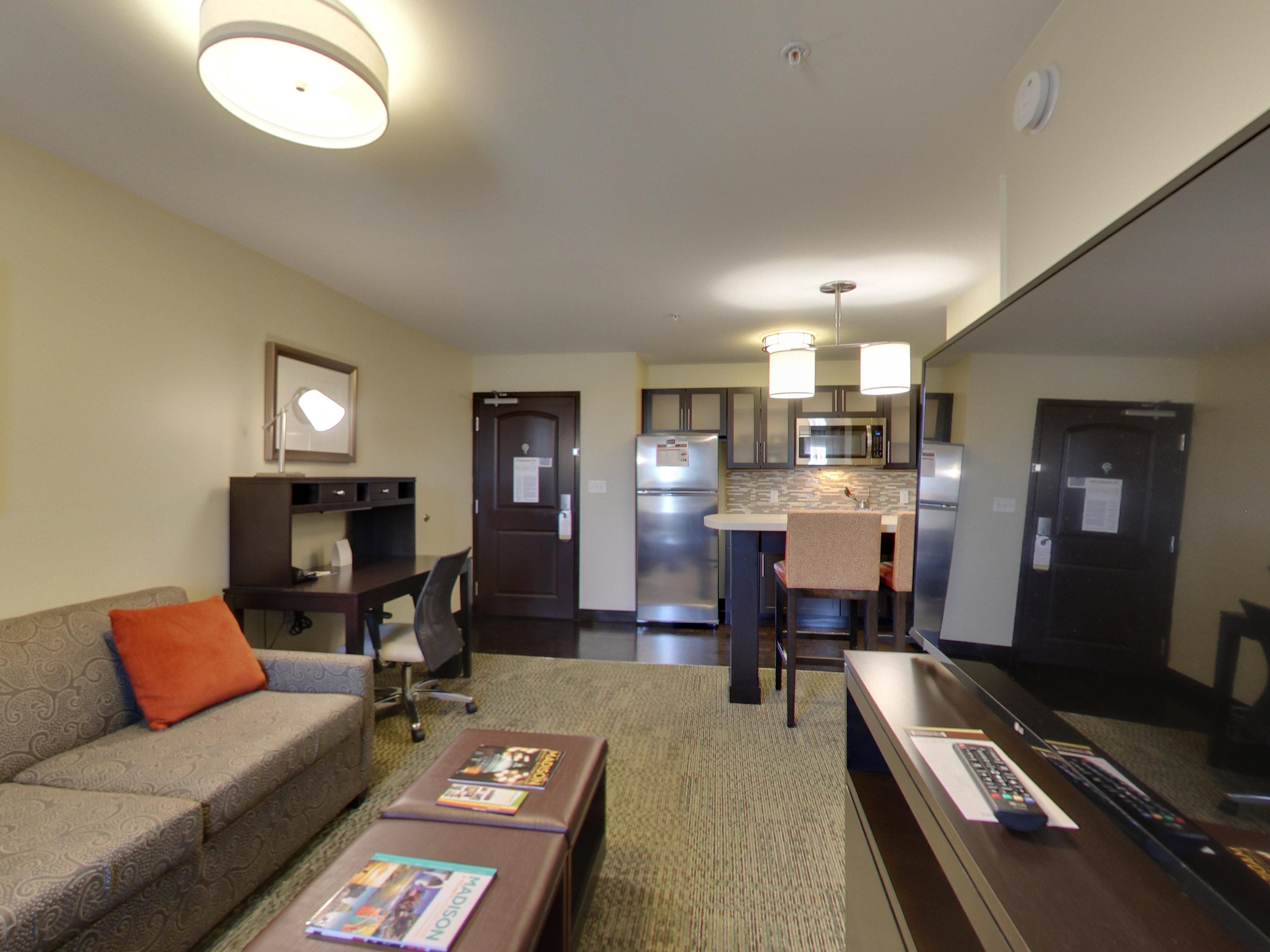 Staybridge Suites - Madison - Fitchburg Экстерьер фото